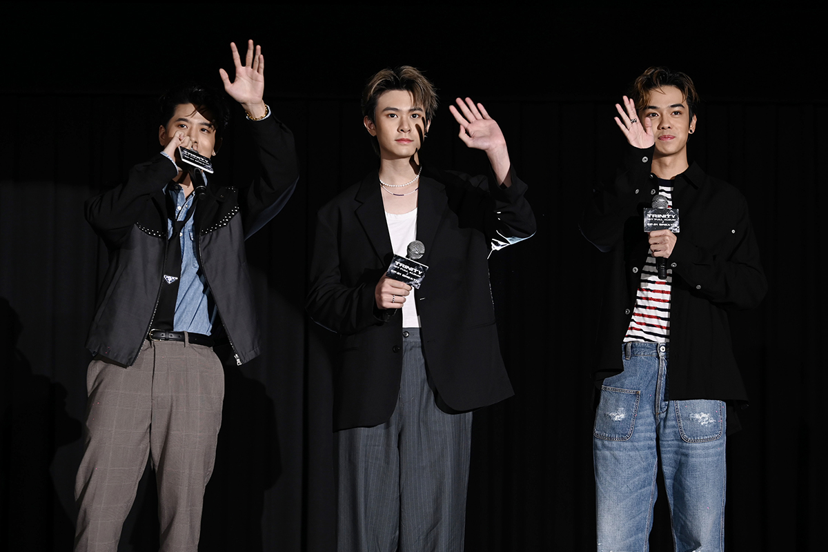 เก็บตกภาพความประทับใจของสามหนุ่ม “TRINITY” ในงาน “TRINITY 1st FULL